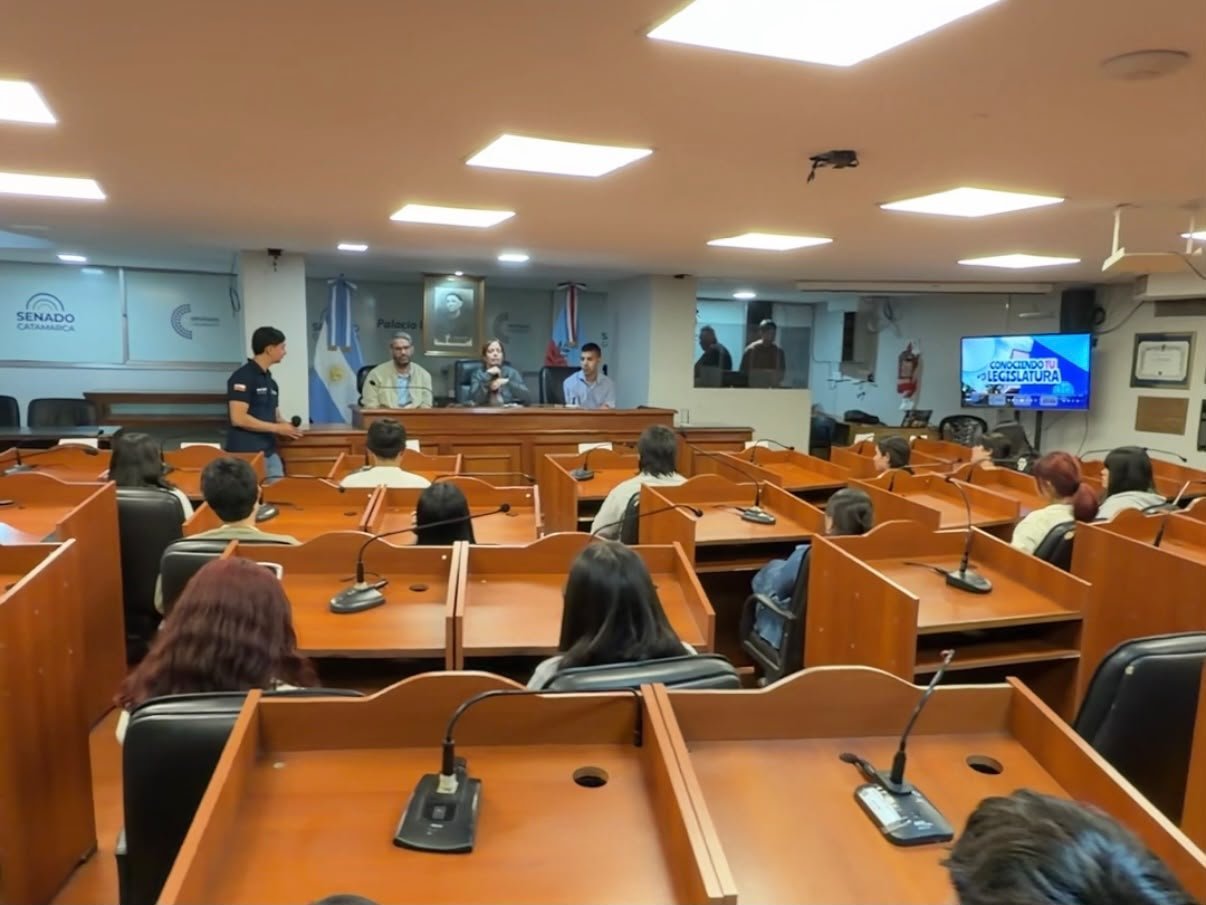 A 50 años de la Noche de los Lápices, Fedeli se reunió con jóvenes de centros de estudiantes