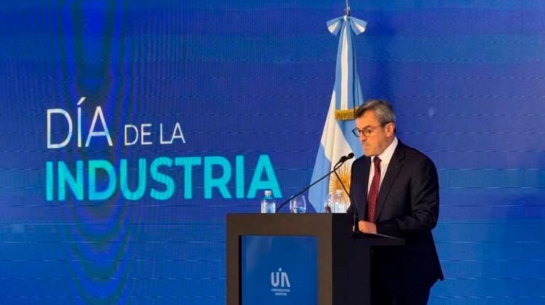 Duro reclamo de la UIA a Milei: “La economía no puede medirse solo por la inflación”