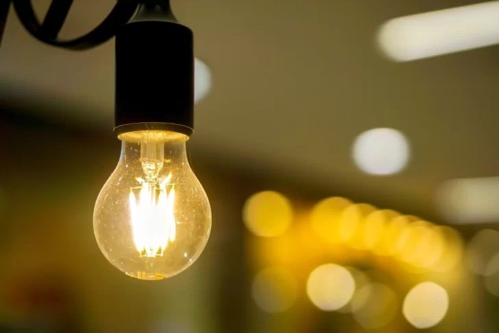 El Gobierno proyecta que los usuarios paguen casi el 100% del costo mayorista de la energía eléctrica