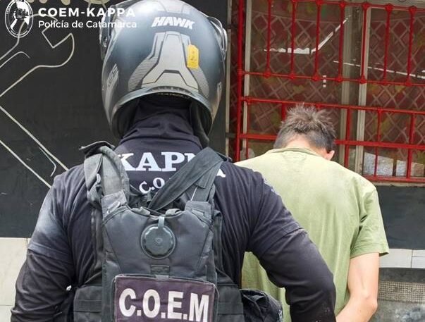 Aprehendieron a un joven acusado de agredir y amenazar de muerte a su padre