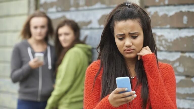 Catamarca debatirá una ley integral contra la violencia digital con referentes nacionales