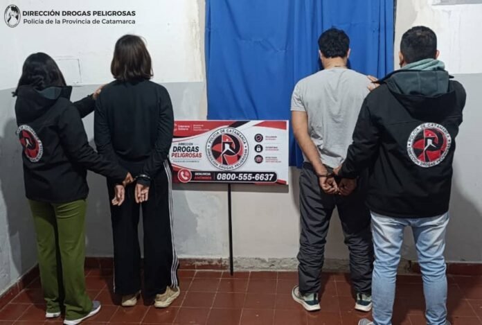 Detuvieron a dos personas en Catamarca por una presunta infracción a la Ley de Estupefacientes