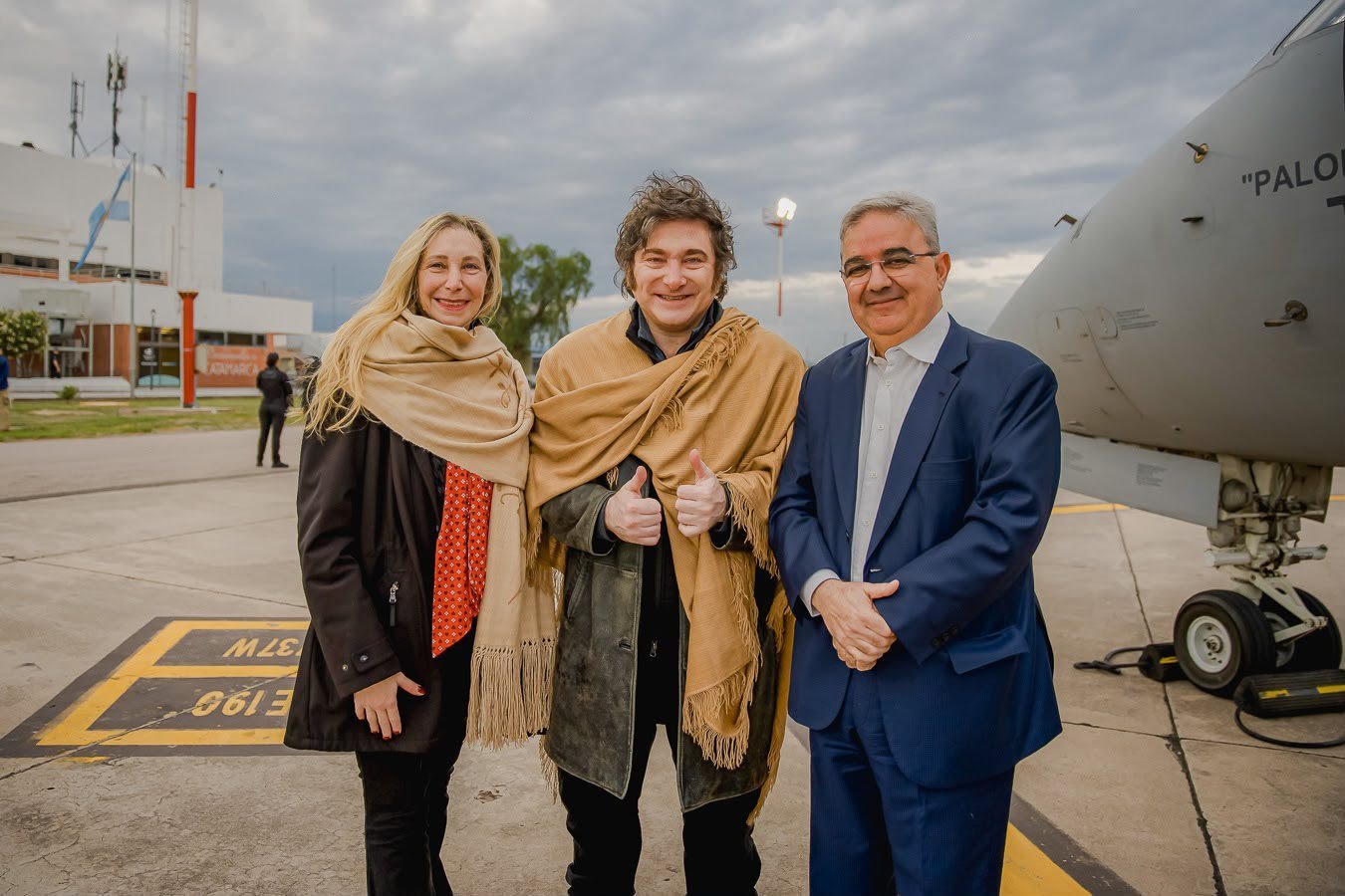 El Gobernador recibió al presidente Javier Milei en su primera visita oficial a Catamarca