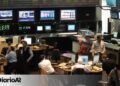 El riesgo país llegó a 755 puntos y las acciones argentinas se hundieron hasta un 9% en Wall Street
