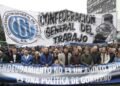 La CGT marchó contra el Gobierno y reclamó por la situación de la industria