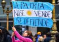 La Corte Suprema buscó aclarar su fallo sobre la Ley de Tierras pero la norma sigue derogada