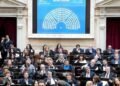 La Policía lanzó gases lacrimógenos y utilizó camiones hidrantes durante la Marcha Federal Universitaria